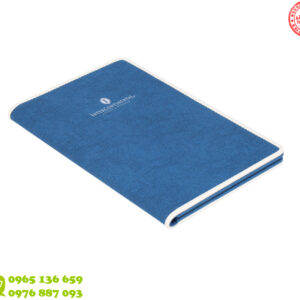 Quyển Menu bằng da trong phòng khách sạn