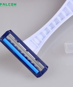 Được thiết kế dao lưỡi kép sắc bén, không gỉ