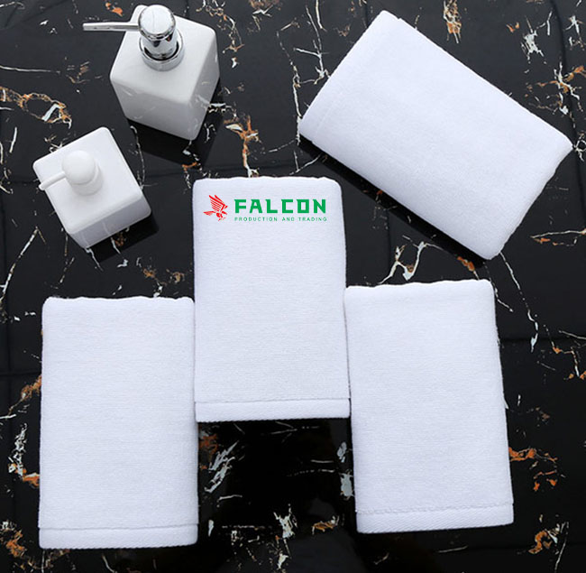 Khăn mặt khách sạn cao cấp