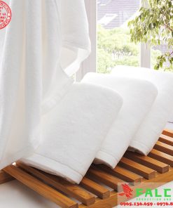 Khăn khách sạn mẫu mã, đa dạng chất lượng tốt